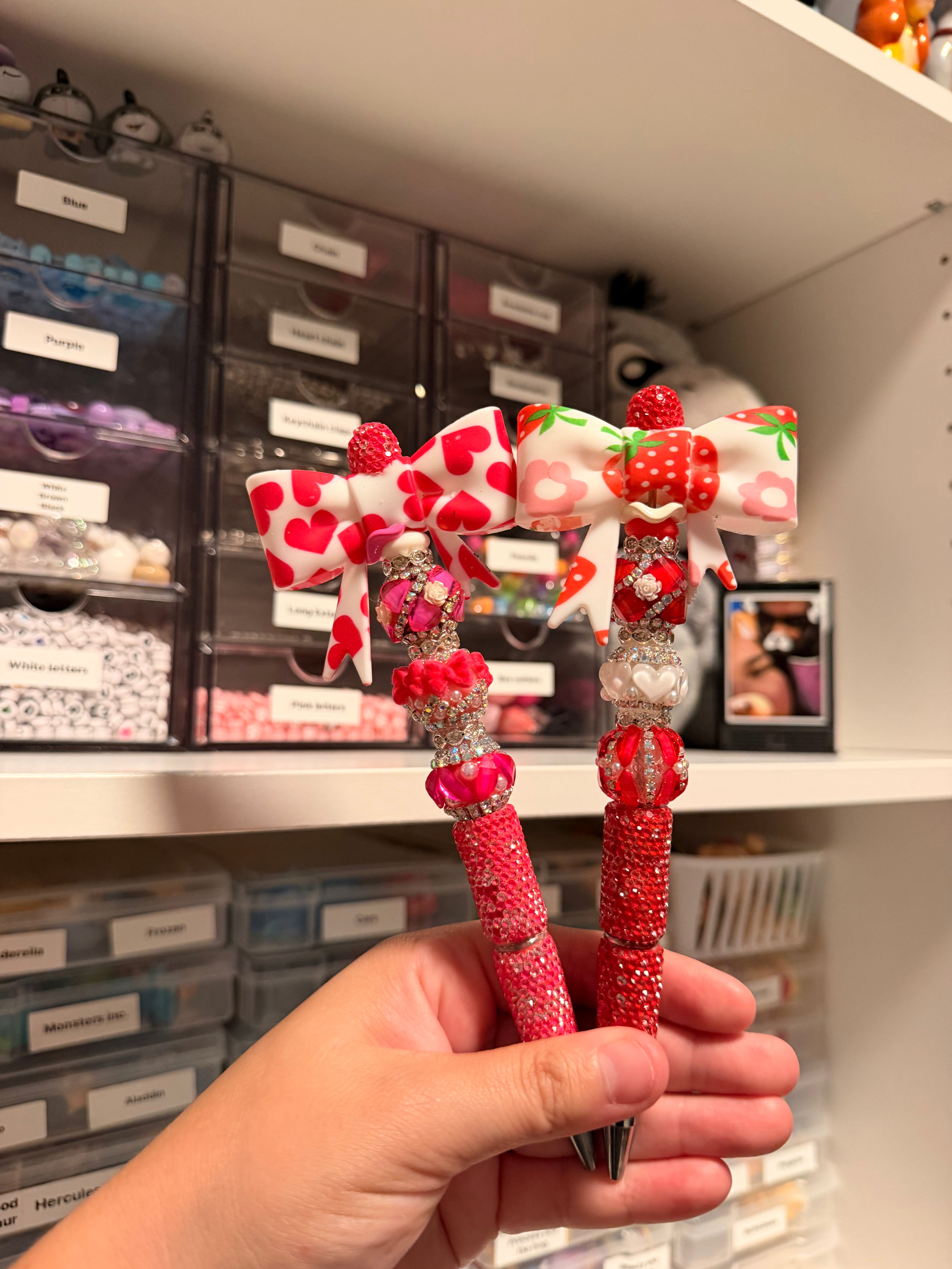 silicone bow pens